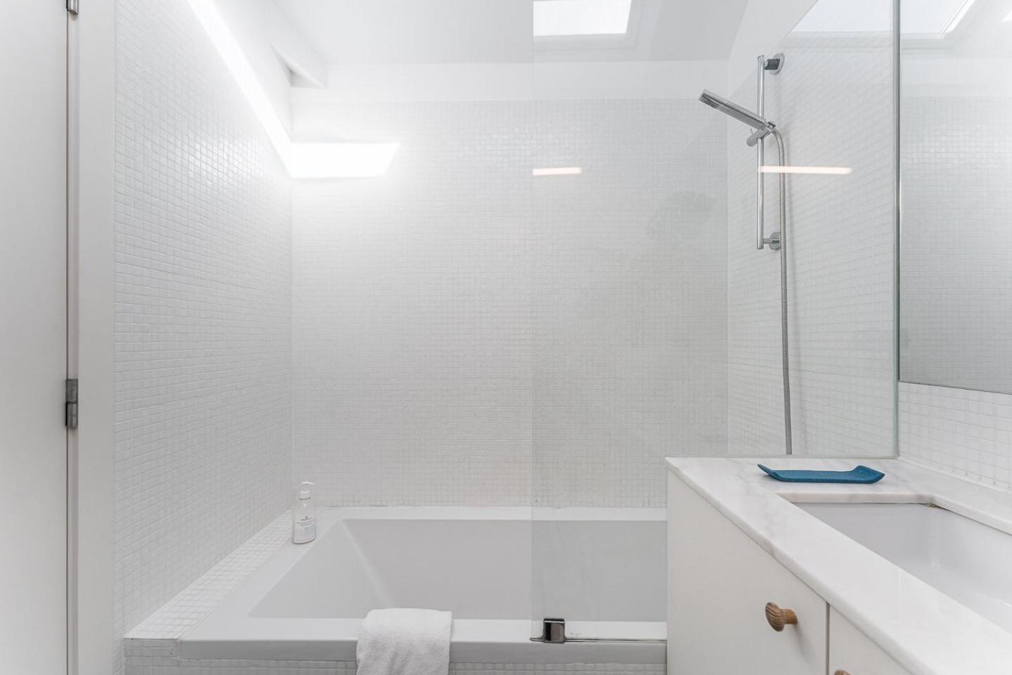 פורטו Guestready - Spacious And Modern Apt W/ Skylight מראה חיצוני תמונה